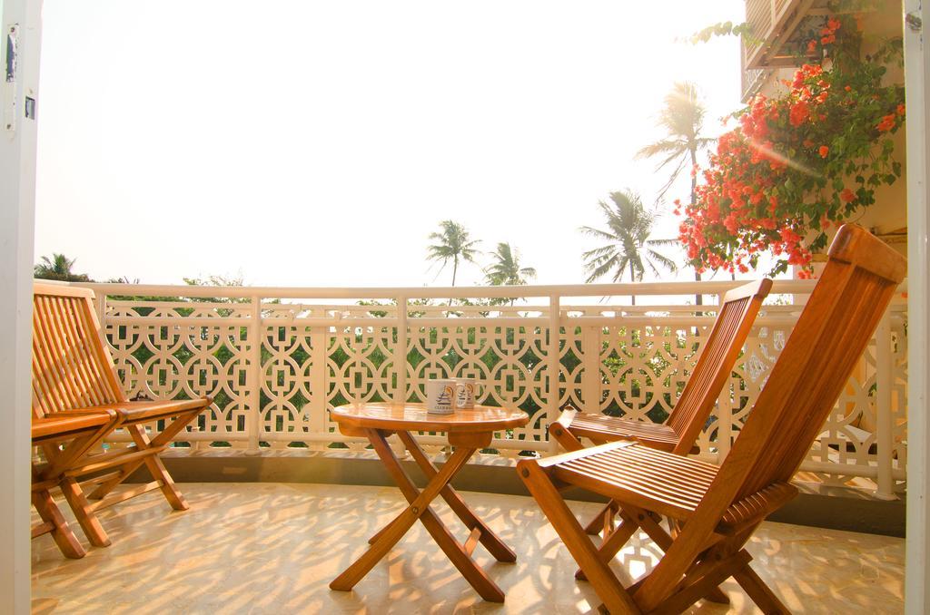 Hawaii Resort Family Suites Anyer Extérieur photo