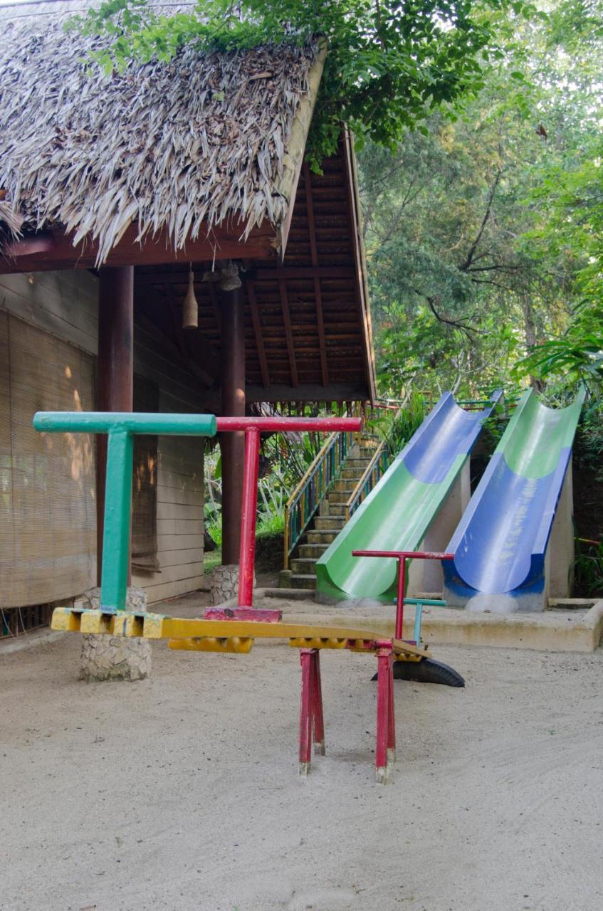 Hawaii Resort Family Suites Anyer Extérieur photo